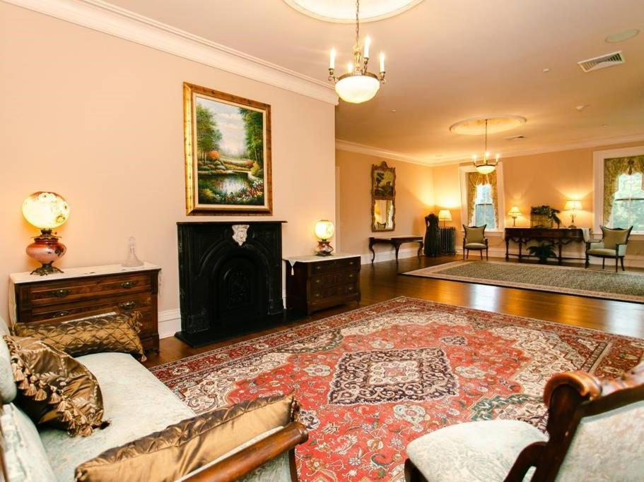 Silas W Robbins B&B Wethersfield 外观 照片